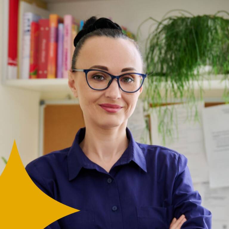 Tina es una de nuestras medium, vidente y clarividente que trabaja con confianza y con muchos años de experiencia