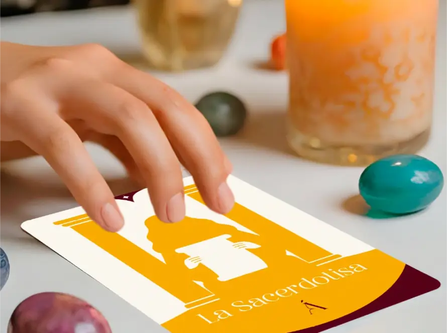 Combinación de La Sacerdotisa y El Loco