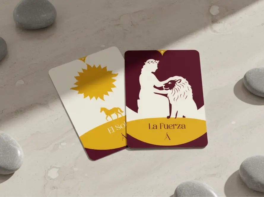 Combinación entre El Sol y La Fuerza en el Tarot