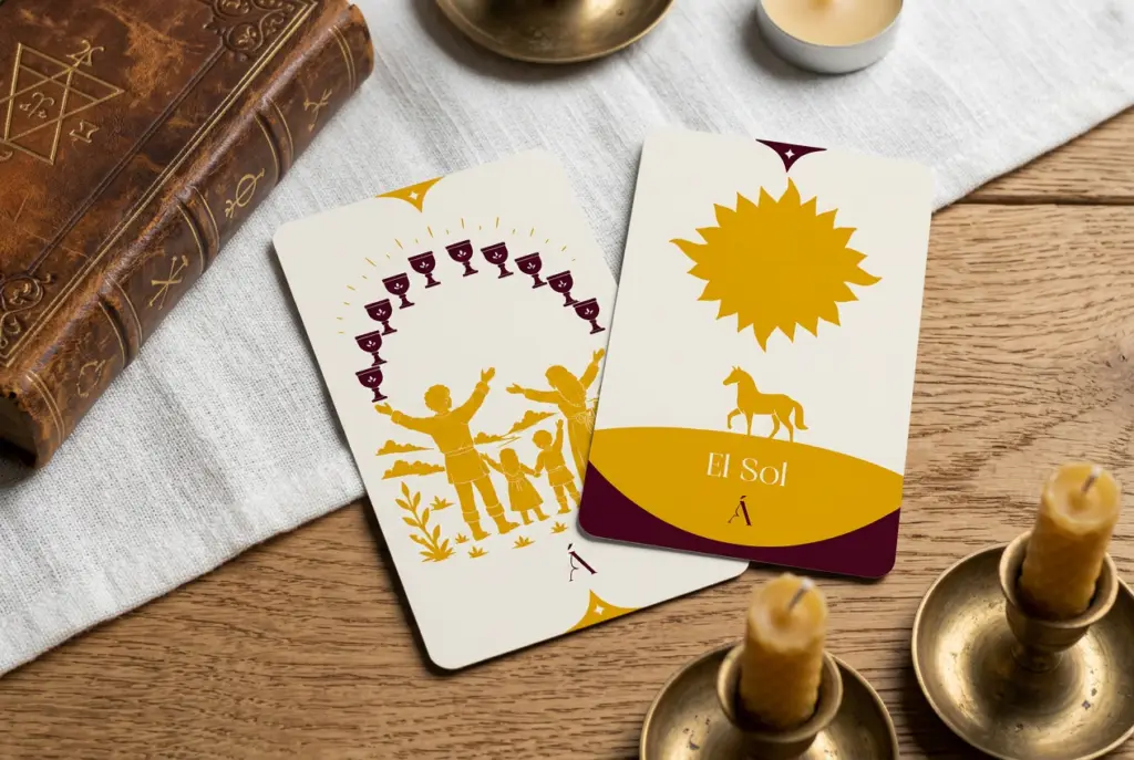 Combinación entre El Diez de Copas y El Sol en el Tarot