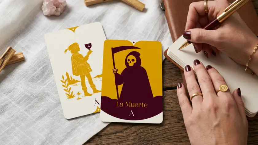 Combinación entre La Sota de Copas y La Muerte en el Tarot